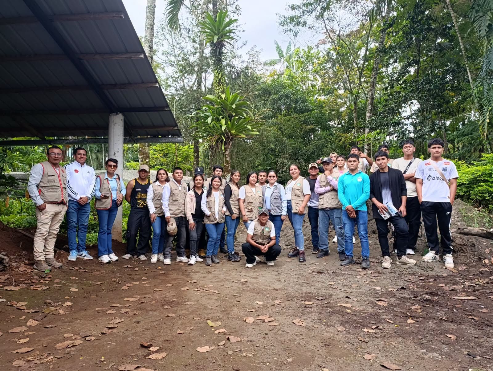 Docentes y alumnos